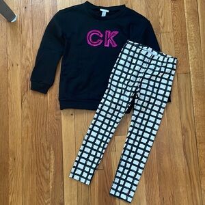 Calvin Klein Little Girls 2 Piece Legging Set, Size 6